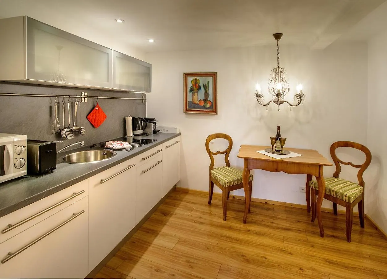 Goldgasse Apartments De Luxe ザルツブルク