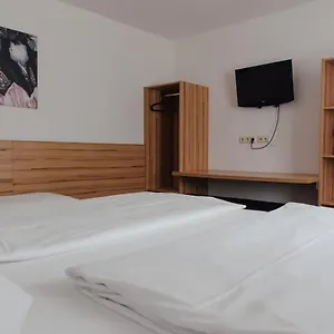 Hotel Drei Kreuz - Self Check In, Salzburgo